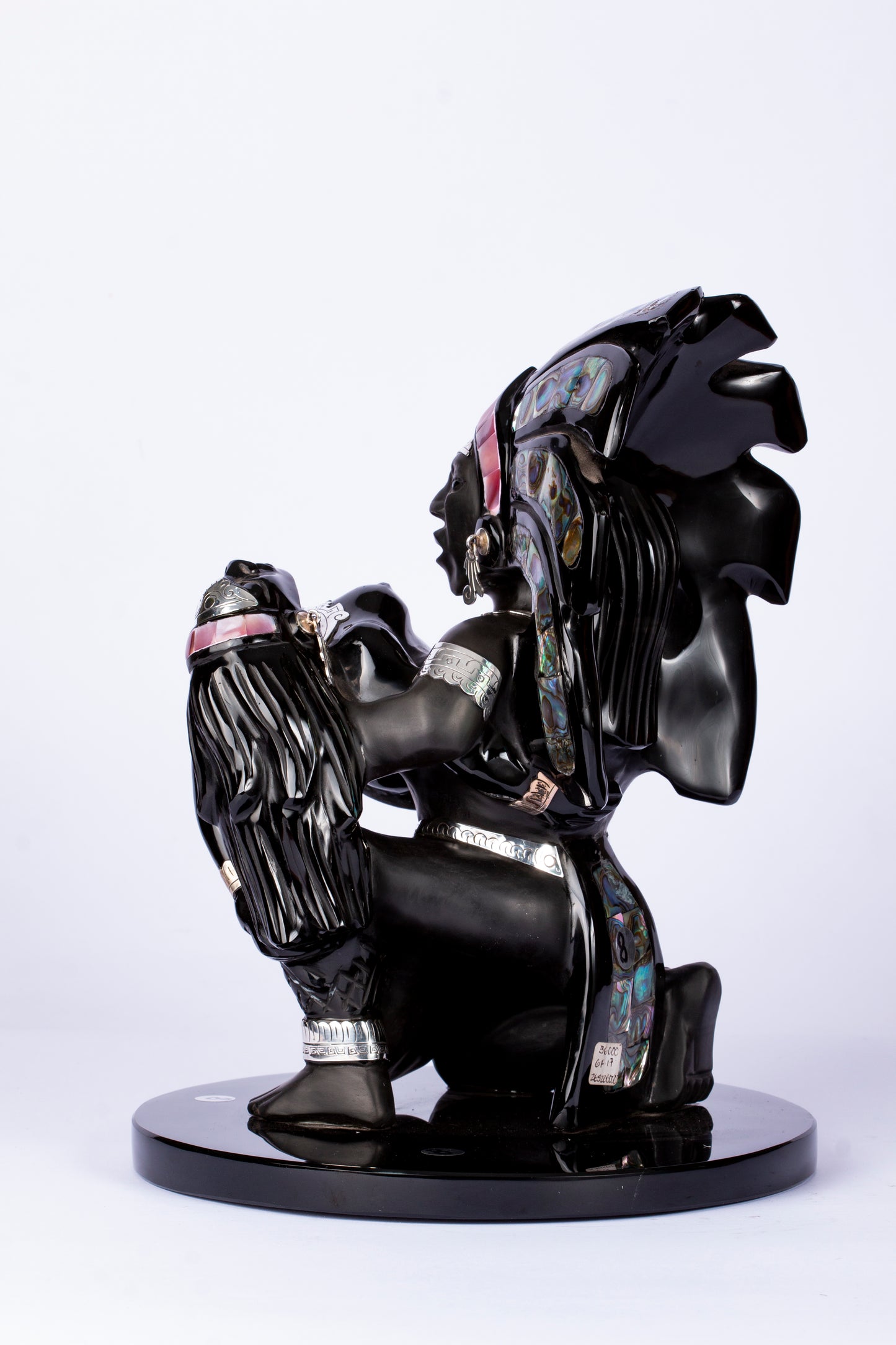 Leyenda en Obsidiana: Amor, Honor y Eternidad
