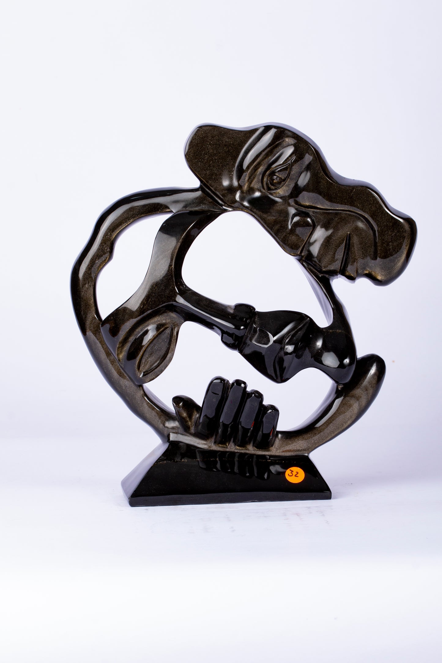 Amor Eterno – Escultura en Obsidiana Pulida