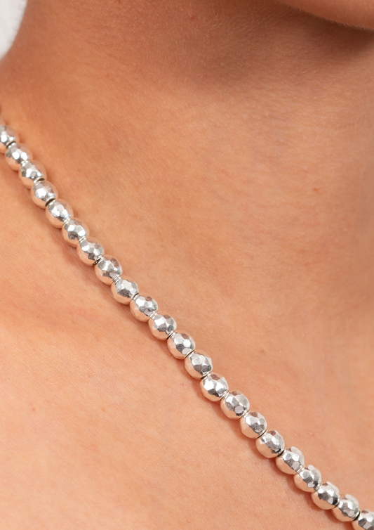 Collar de Plata 925 con Esferas Facetadas