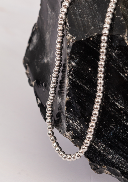 Collar de Plata 925 – Línea de Esferas Pulidas