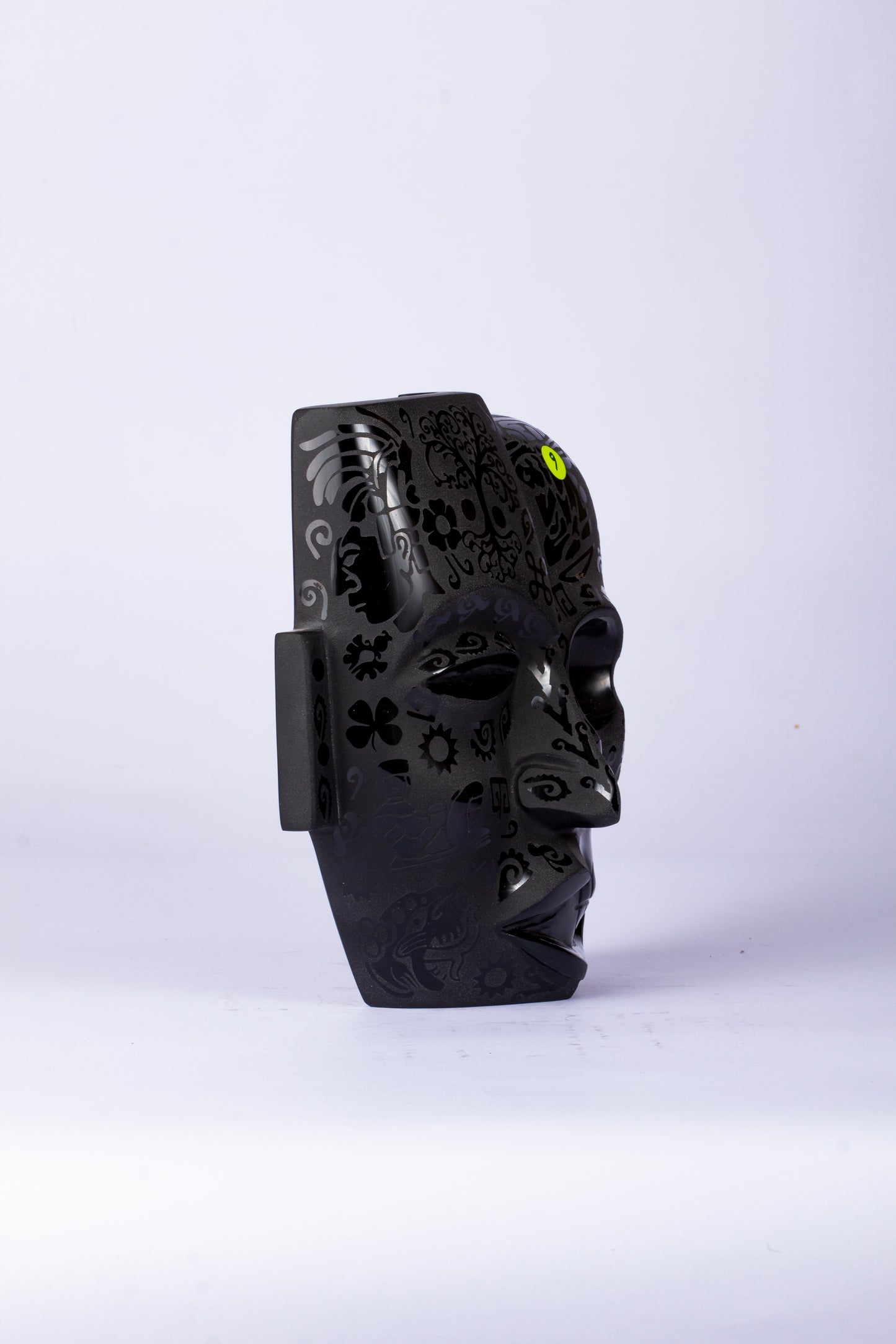 Máscara Dualidad – Obsidiana Grabada