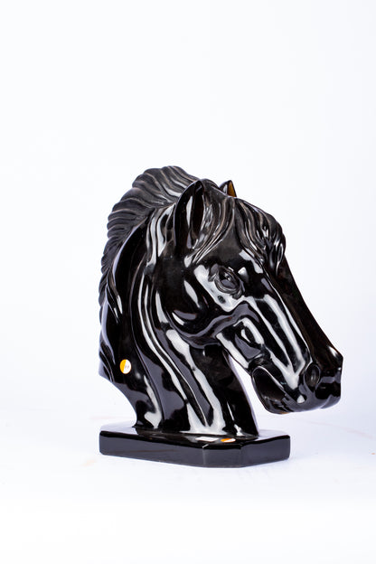 "Espíritu Salvaje" – Cabeza de Caballo en Obsidiana Negra